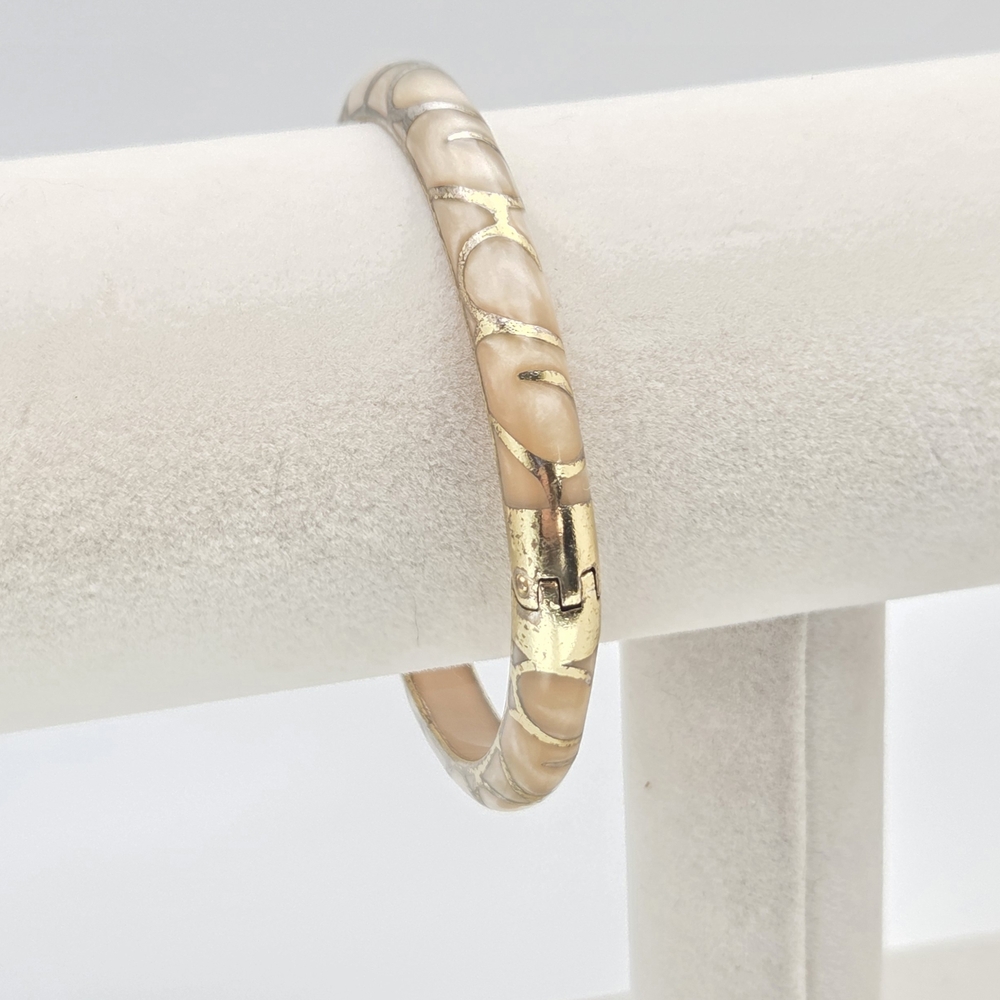 Cristina Sabatini Designer 18K Gold Plated Resin Clamper Bangle - Picture 4 of 16